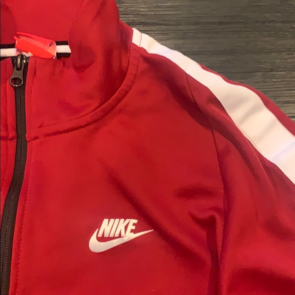 Nike jacket - Picture 5 of 6